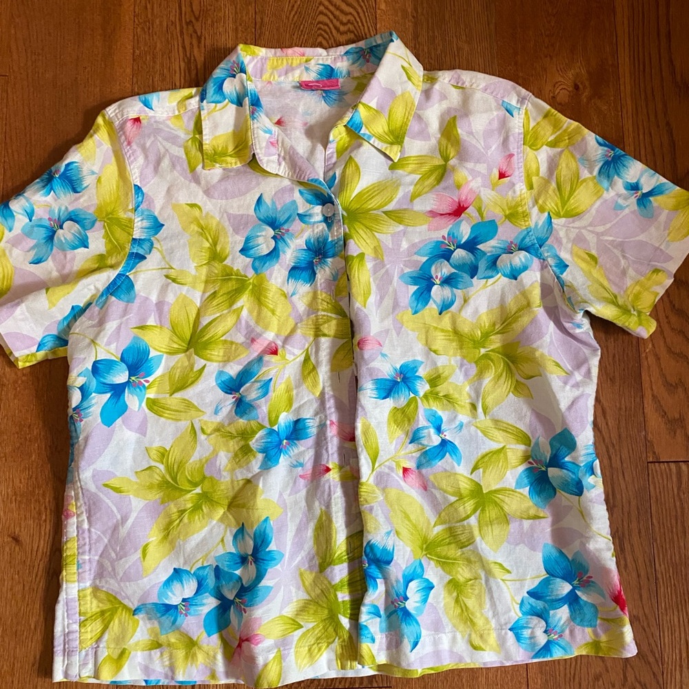 Vintage Floral Hawaiian Style Shirt